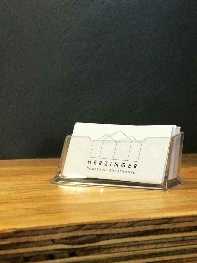Herzinger Boutique Guesthouse Klein Windhoek Εξωτερικό φωτογραφία